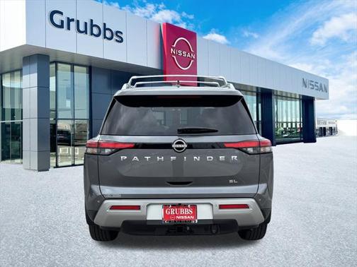 2025 Nissan Pathfinder SL FWD