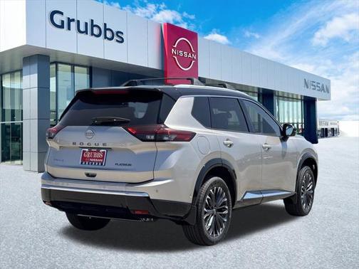 2025 Nissan Rogue Platinum