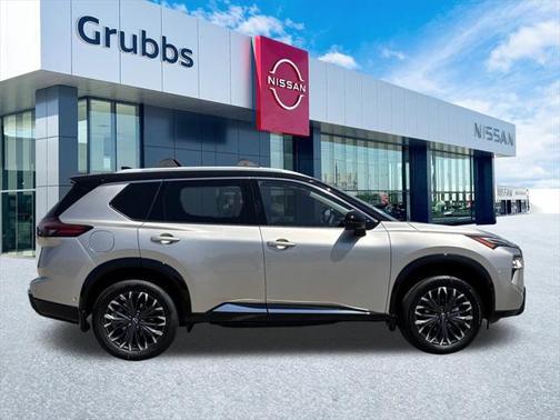 2025 Nissan Rogue Platinum