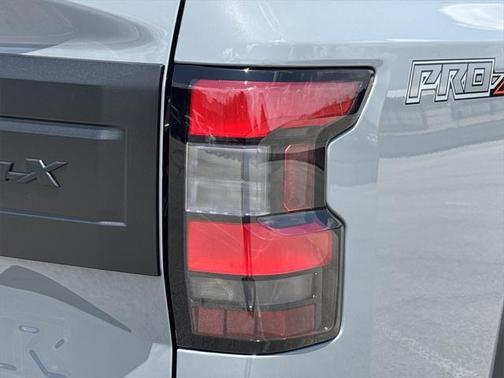 2025 Nissan Frontier PRO-X