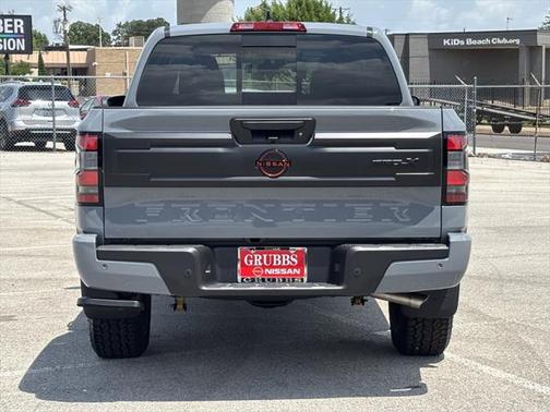 2025 Nissan Frontier PRO-X