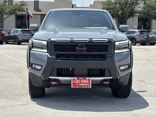 2025 Nissan Frontier PRO-X