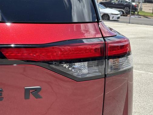2025 Nissan Pathfinder Rock Creek 4WD