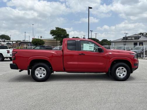 2025 Nissan Frontier S
