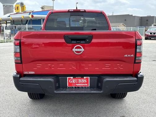 2025 Nissan Frontier S