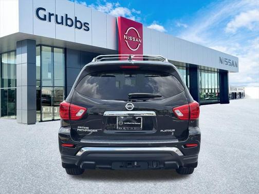 2020 Nissan Pathfinder Platinum 2WD
