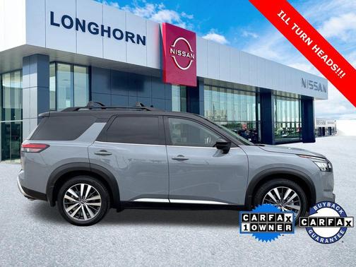2022 Nissan Pathfinder Platinum 2WD