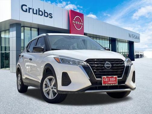 2023 Nissan Kicks S