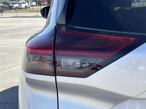 2025 Nissan Rogue S