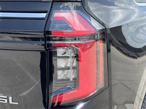 2025 Nissan Armada SL 2WD