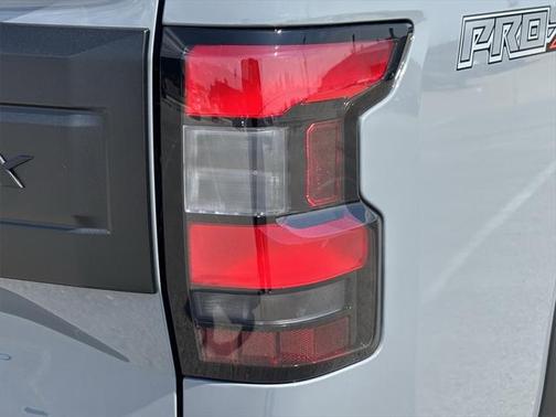 2025 Nissan Frontier PRO-X