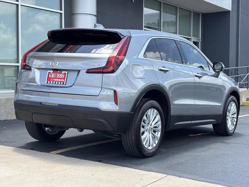 2024 Cadillac XT4 Luxury