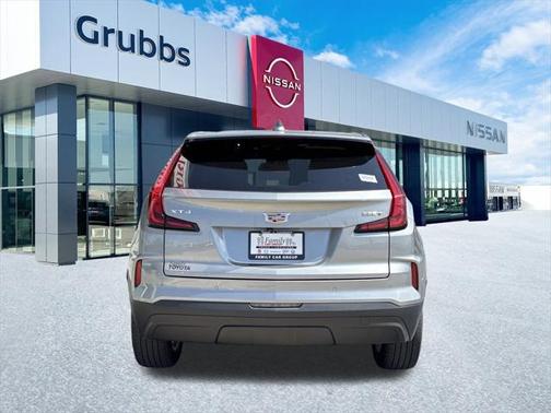 2024 Cadillac XT4 Luxury
