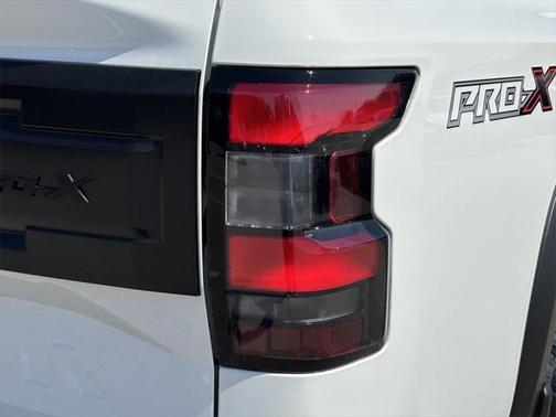 2025 Nissan Frontier PRO-X