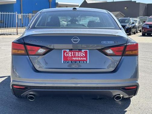2025 Nissan Altima 2.5 SL