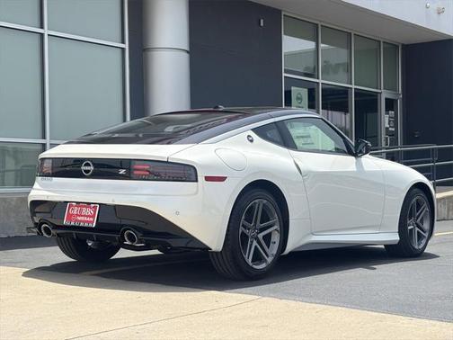 2025 Nissan Z Sport