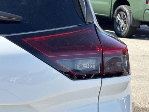 2025 Nissan Rogue S