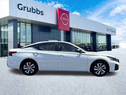 2024 Nissan Altima S FWD