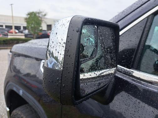 2022 GMC Sierra 1500 SLE