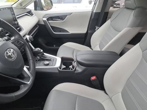 2020 Toyota RAV4 Hybrid Limited