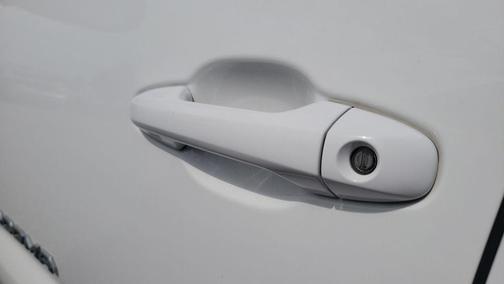 Ice 2023 Toyota Tacoma SR5