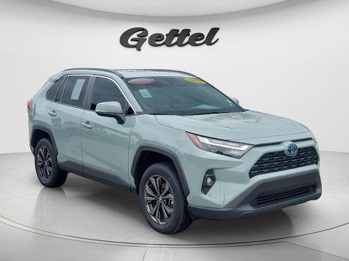2023 Toyota RAV4 Hybrid XLE Premium