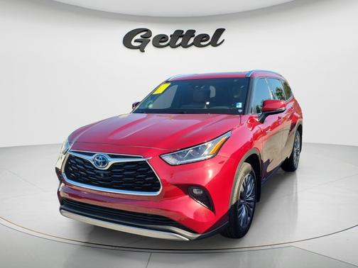 Pearl 2021 Toyota Highlander Hybrid Platinum