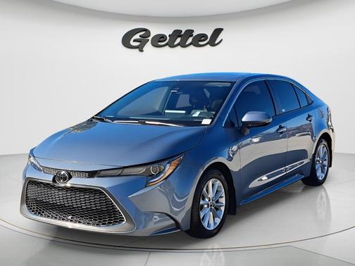 2020 Toyota Corolla XLE