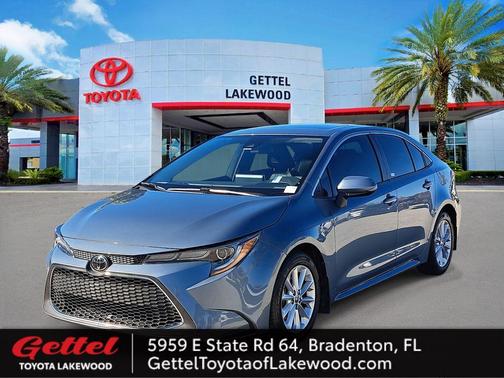 2020 Toyota Corolla XLE