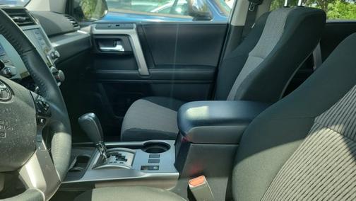 Ice 2024 Toyota 4Runner SR5