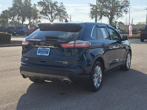 2020 Ford Edge Titanium
