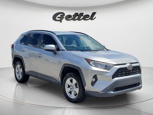 Silver Sky Metallic 2020 Toyota RAV4 XLE