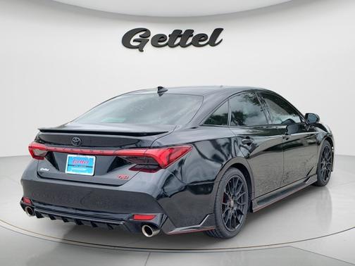 Midnight Black Metallic 2020 Toyota Avalon TRD