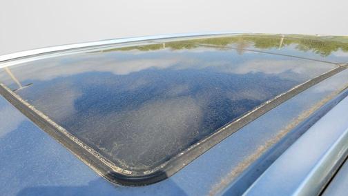 Moon Dust 2022 Toyota Highlander Hybrid Platinum