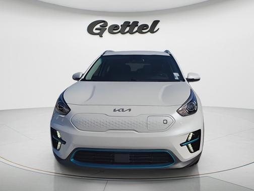 Snow White Pearl 2022 Kia Niro EV EX