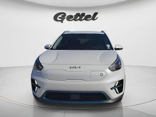 Snow White Pearl 2022 Kia Niro EV EX