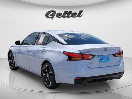 Gray Sky Pearl 2024 Nissan Altima 2.5 SR