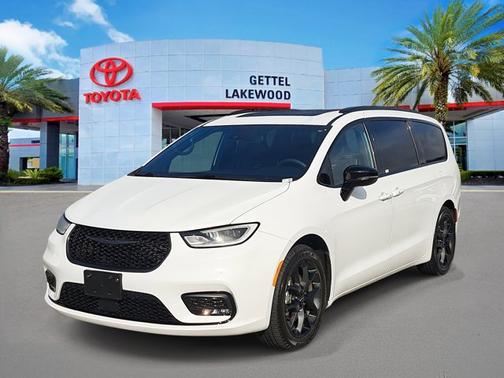 2025 Chrysler Pacifica Limited