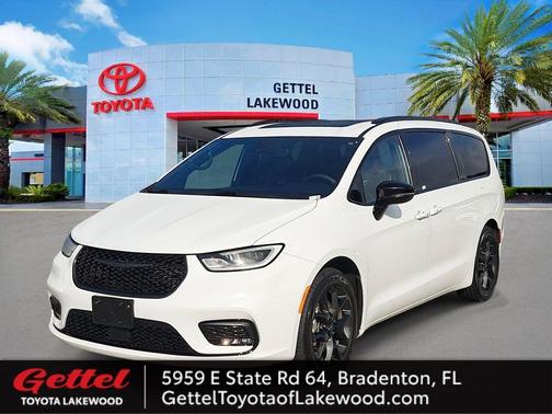 2025 Chrysler Pacifica Limited