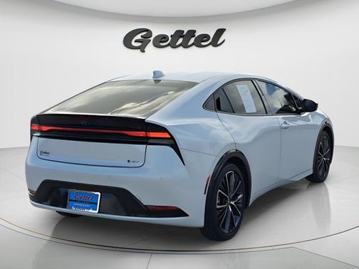 2023 Toyota Prius XLE