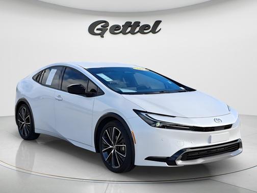 2023 Toyota Prius XLE