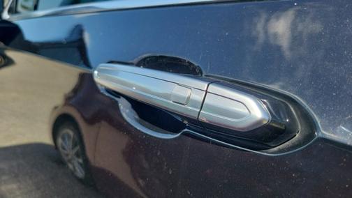 Black Metallic 2020 Cadillac XT6 Premium Luxury FWD