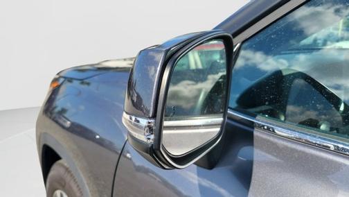 Magnetic Gray 2023 Toyota Highlander XLE