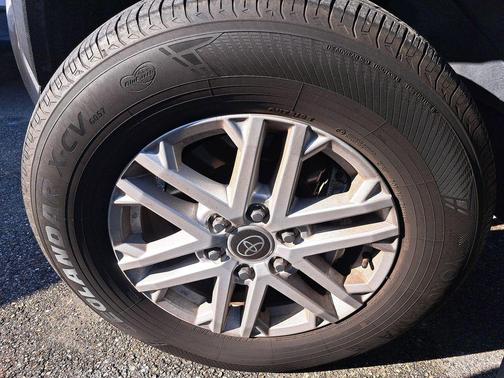 2024 Toyota Tundra SR5