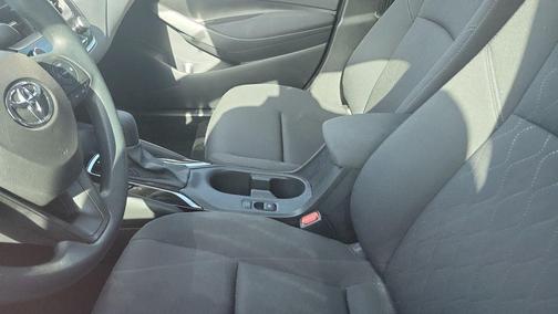 Classic Silver Metallic 2024 Toyota Corolla LE