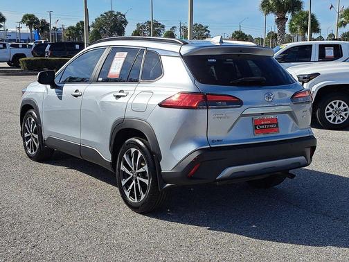 2022 Toyota Corolla Cross XLE