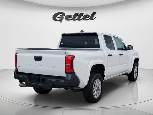 Ice 2024 Toyota Tacoma SR