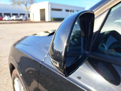 2017 Audi Q3 2.0T Premium