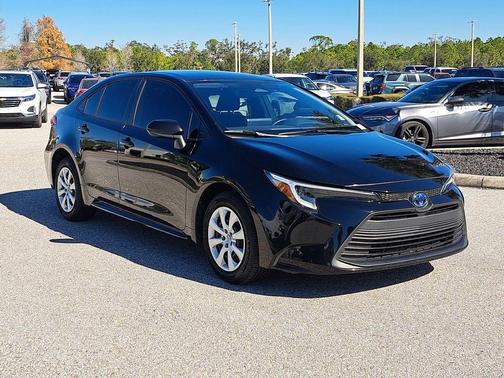 2024 Toyota Corolla Hybrid LE