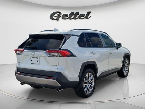 Pearl 2023 Toyota RAV4 Limited
